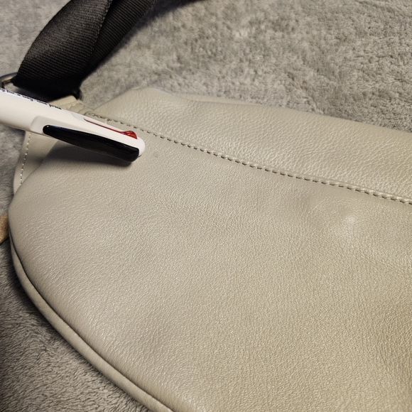 Aimee Kestenberg Milan Bum Leather Crossbody Belt Bag - Picture 12 of 12